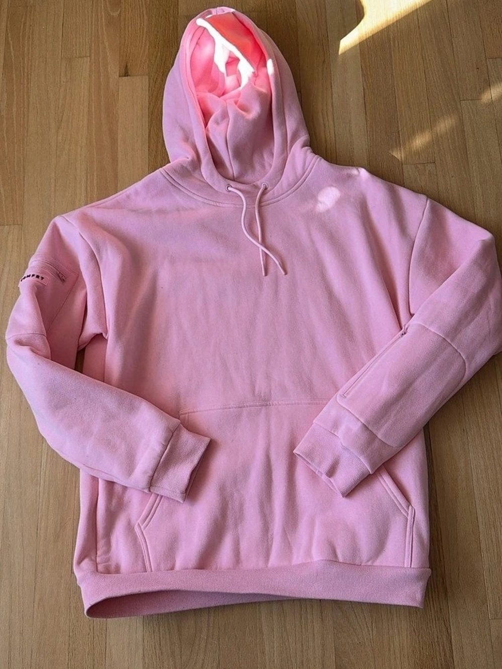 Comfrt Pink Pullover Hoodie Like New